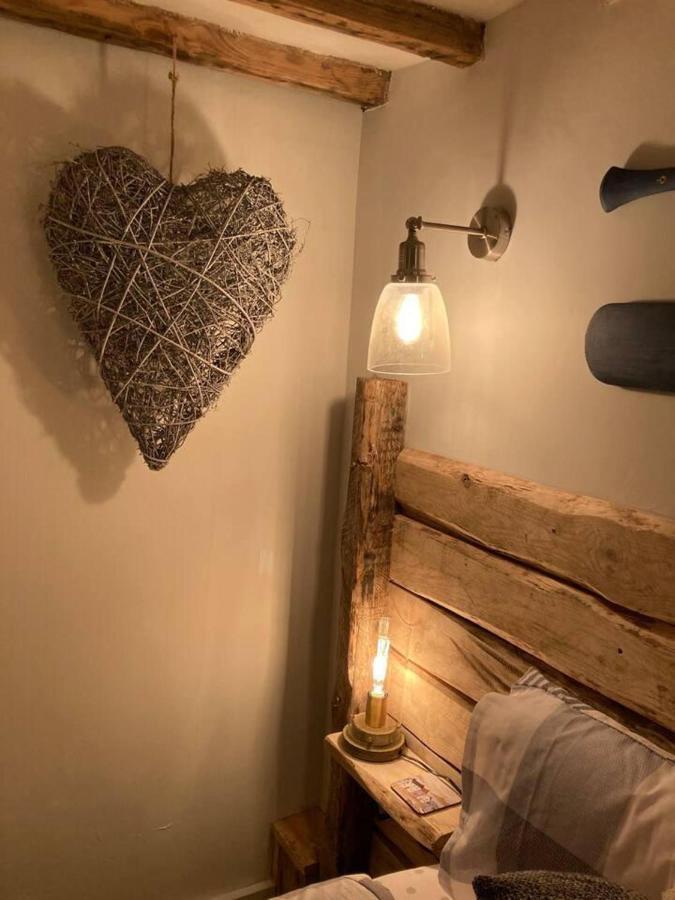 Stunning Quirky 2-Bed Cottage In New Brighton Wallasey Buitenkant foto